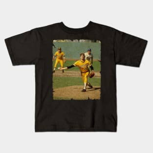 Kent Tekulve in Pittsburgh Pirates Kids T-Shirt